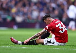 曼晚：舍什科可能因膝伤缺席3-5周，最多可能缺席6场比赛