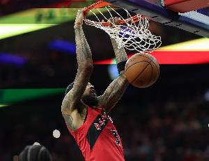 巴恩斯：莺歌能吸引大量防守注意力 一旦找到节奏没人能防得住他