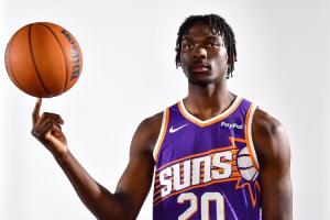 出场30分钟！太阳新秀弗莱明：太爽了 好久没打这么长时间比赛了