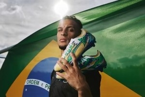 安东尼长篇专访⭐️偶像是梅西丨感谢曼联丨拒绝拜仁丨渴望世界杯