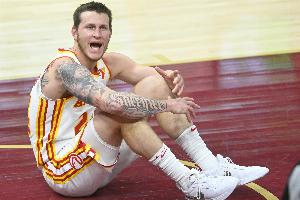 Scotto：步行者将用困难特例签下后卫加里森·马修斯