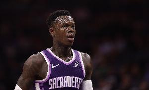 铁麻了！施罗德半场6中0仅拿3分2板5助