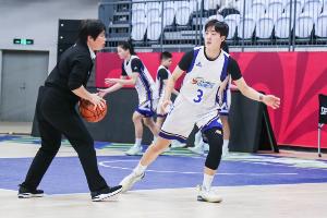 WCBA季前赛第二日综述：厦门赢下“福建德比” 四川6分险胜北京