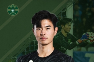 浙江队祝霍深坪22岁生日快乐，球员今年加盟共出战4场比赛