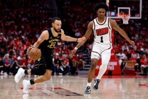 周三竞彩篮球强档：火箭防守稳健 勇士库里神勇