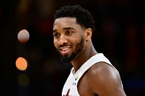 多诺万·米切尔：比起开局15胜0负 我更喜欢球队12胜7负