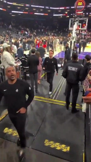 直击心灵！日密面对面连问乌度卡4次：你在波士顿到底干了什么？