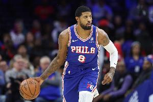 纳斯：乔治前几天比赛后感觉脚踝酸痛 正检查他的伤情是否严重