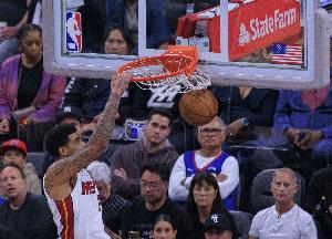 斯波谈韦尔替补：他适应得很好做出了一定牺牲 这是成长重要一环