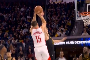 又帅又丝滑！谢泼德单打波杰姆斯基 突破背运拔起后仰中投命中！