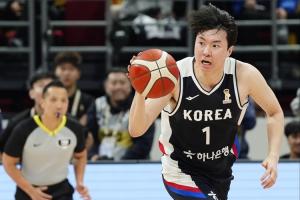 堵车不影响火热手感！韩国全队三分31投14中 李贤重一人轰9记三分