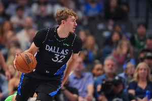 难阻失利！弗拉格11中5拿到13分7板11助3断 助攻生涯新高