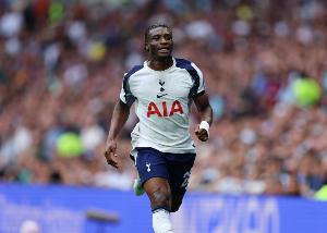 凌空爆射！库杜斯本赛季英超参与6球，热刺队内仅少于里沙利松