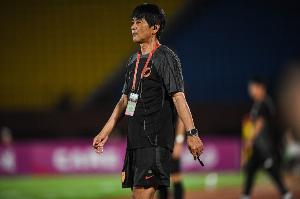 浮嶋敏赛后：根据U16国足球员特点制定战术，球队靠防守取得成绩