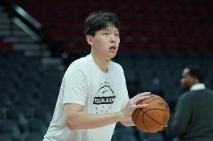 拓记：球队希望杨瀚森去G联盟多实战锻炼 但也可能随队出征客场