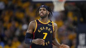 不应该啊！希尔德底角大空位三分可惜打铁