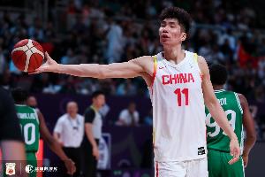 媒体人：打成这样和全运无关 余嘉豪打完全运回西班牙17罚16中