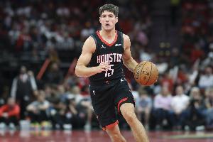 就是自信！谢泼德身后偷袭抢断 反击强打左手滑翔上篮！