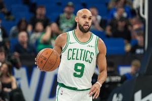 因小腿伤势缺阵！马祖拉：德里克·怀特的伤势不会持续很久