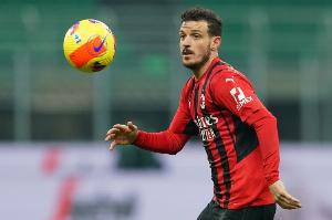 弗洛伦齐：无论是打左边锋还是踢中锋，莱奥是意甲最强的球员