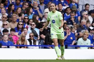 巴萨官方：邦马蒂成功接受左腓骨经骨间隙骨折手术，恢复期5个月