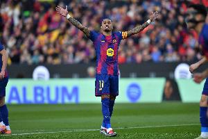 马卡：拉菲尼亚8次对阵马竞贡献6次助攻，战绩为6胜1平1负