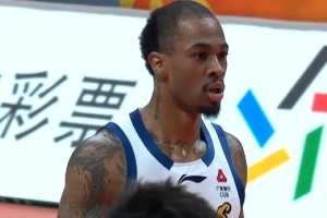 媒体人：塔克打CBA绝对好用 广厦的整体实力可能比上赛季还要强