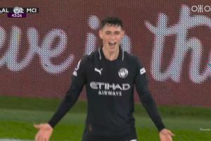 火力凶猛！福登世界波破门，曼城半场不到已连入三球