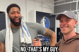 用一个词形容詹姆斯？AD：专注 他对自己教练组和队友都严格要求