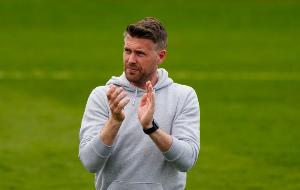 狼队主帅：我们上半场就输掉了比赛，球队踢得没有强度且太保守