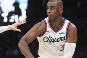 苏群：湖人不缺控卫 去别队保罗得远离家人 或已打完生涯最后一场