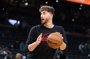 申京达成5000分2500板1000助历史第三年轻 仅次于詹姆斯和字母哥