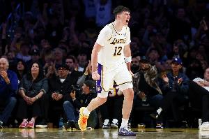 拉拉维亚谈打猛龙：我们要更具对抗性奠定比赛基调 这是赢球关键