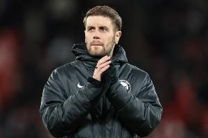 布莱顿主帅：定位球防守本就不是易事，我们必须持续提升自身表现