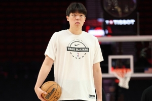 杨瀚森：希望帮助球队赢更多比赛 自己能成为一名合格轮换