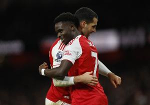 约克雷斯、热苏斯每日电讯报：梅里诺是阿森纳中锋位置的首选