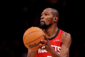 火箭攻防&净效率均第二！火媒：每场都看了 感觉没那么出色哈哈