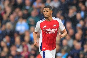 萨利巴：海因策为阿森纳带来能量，他尤其给后卫带来了巨大的帮助