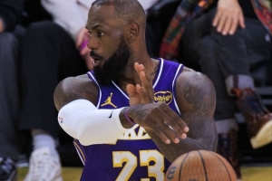 詹姆斯：无论输赢我总是做出正确选择 我一直以来都是这样打球的