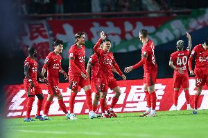 大河报：河南队再次品尝到“差一点”的滋味，但这支球队从未退缩