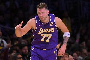 35分5板8助！沃西：东契奇这数据没人关注 没有真正影响比赛