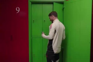 麦卡利斯特：我父亲曾与马拉多纳一起踢球，而我与梅西一起踢球！