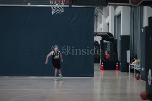 惊险过关！郭艾伦体测三分半钟强度投篮测试，成绩39投19中！