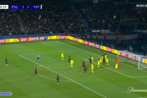 热刺后防盯人不紧！帕乔乱战中破门，巴黎4-2领先热刺！