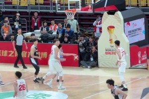 昨晚中国男篮真是被韩国队的三分投死的，实在太准了！