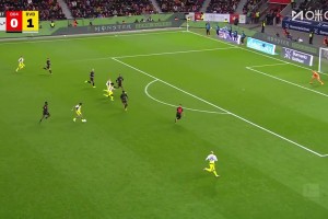 阿德耶米头球破门，多特第66分钟再入一球