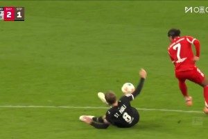 补时连入两球！格纳布里中场成功抢断，杰克逊单刀破门