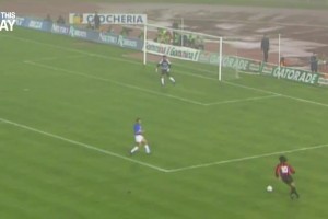 都是老熟人啊！名场面：90年AC米兰欧洲超级杯战胜桑普多利亚！