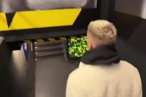 怎能不泪流满面呢！罗伊斯回归多特蒙德主场花絮！